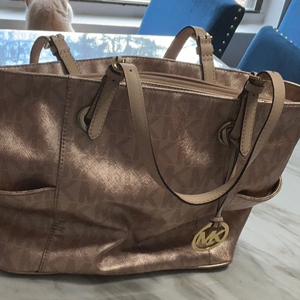 Michael Kors Rose Gold Bag Very Clean!!
